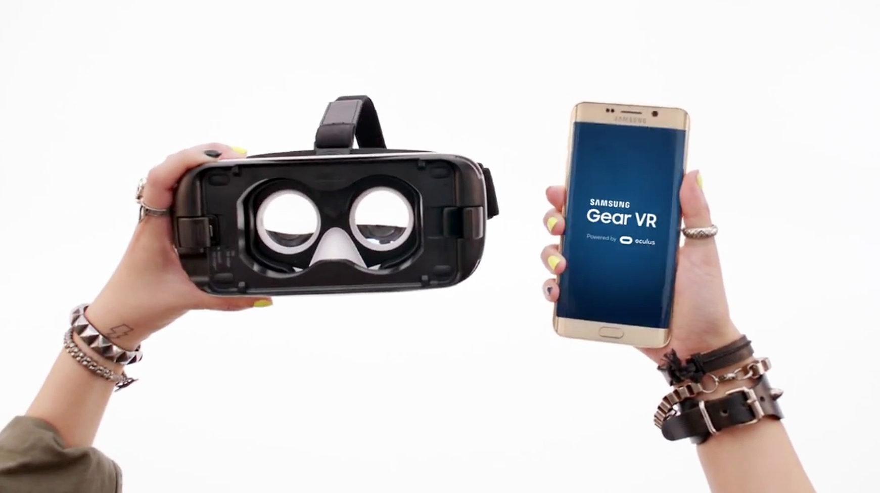 Myre Fryse fascisme Samsung's Gear VR Commercial is Not Geeky Enough - VRScout