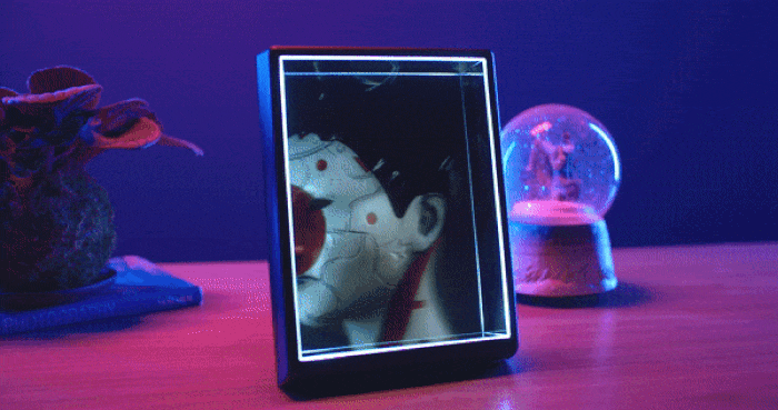 Looking Glass Portrait Is Your Own Personal Holographic Display - VRScout